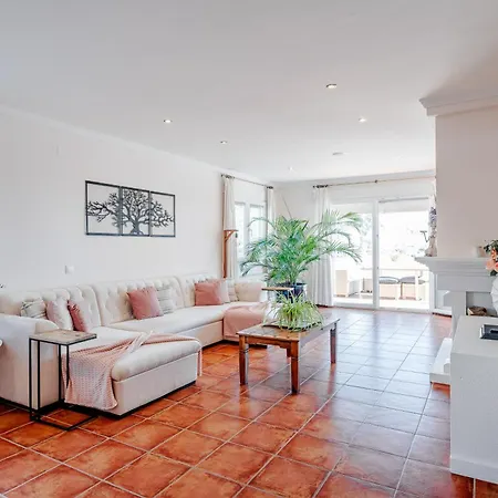 Ty Croeso-entire With Sea View