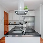 Ty Croeso-entire With Sea View *