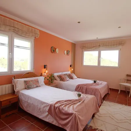 Ty Croeso-entire With Sea View *