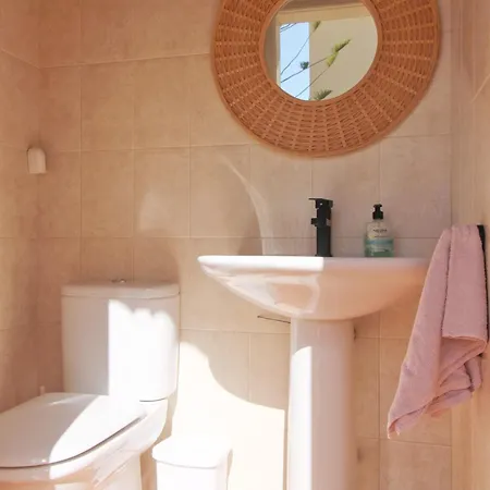 民宿 Ty Croeso-entire With Sea View