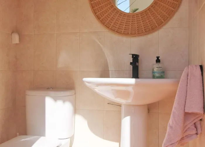 Homestay Ty Croeso-entire With Sea View