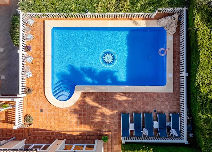 Ty Croeso-entire With Sea View *