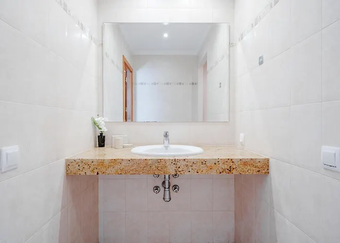 Ty Croeso-entire With Sea View