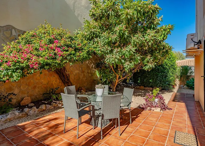 Ty Croeso-entire With Sea View Homestay